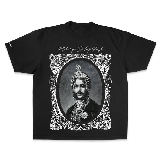 THE BLACK PRINCE BOXY T-SHIRT